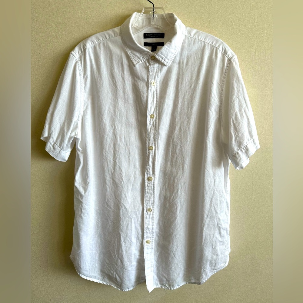 Banana Republic Button Up Shirt